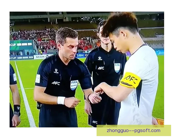 卡拉菲奥里失误送西班牙连胜 错失机会成比赛转折点