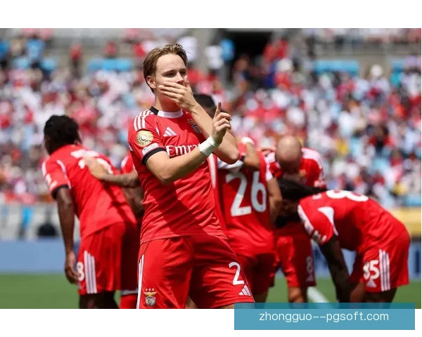 基米希对阵英格兰世俱杯关键数据解析与战术逻辑洞察胜负密码与比赛走向