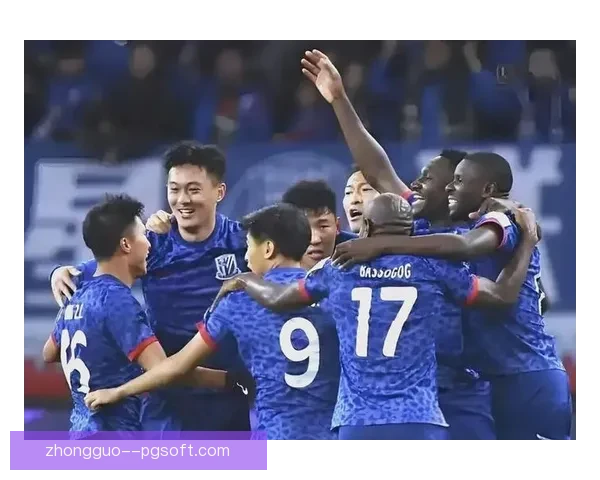 蔚山现代成功卫冕K联赛冠军 再次捧起荣耀奖杯展现强大实力